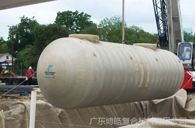 廣東玻璃鋼廠家 3D織物無堿玻璃纖維編織物網(wǎng)眼布立體玻纖網(wǎng)布在玻璃鋼儲罐制造中的關(guān)鍵應用