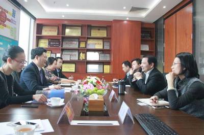 廣東財(cái)經(jīng)大學(xué)王先慶教授團(tuán)隊(duì)蒞臨廣貿(mào)天下開(kāi)展經(jīng)貿(mào)咨詢(xún)專(zhuān)題調(diào)研